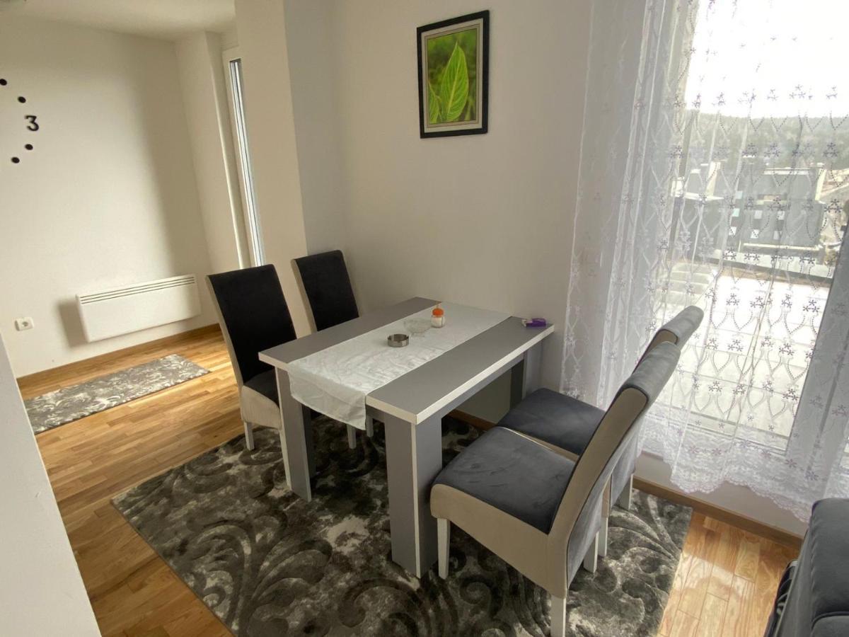 Appartement Apartman "Aroma 1"Bjelašnica Extérieur photo